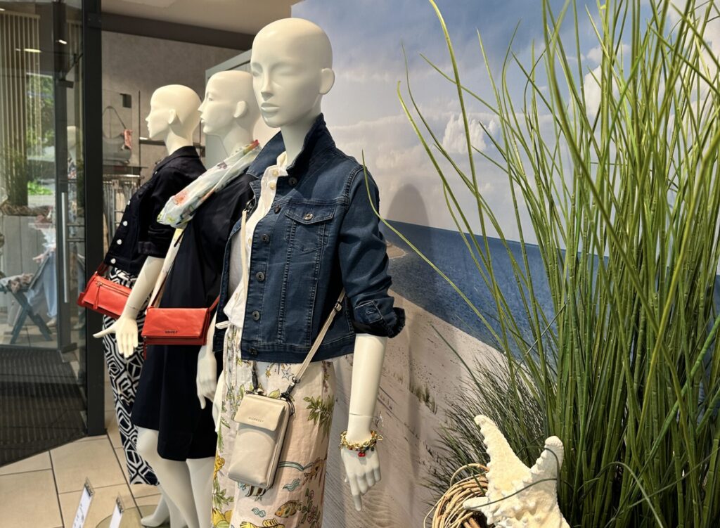 Die neuen Sommerkollektionen sind da! ☀️🌸🛍️